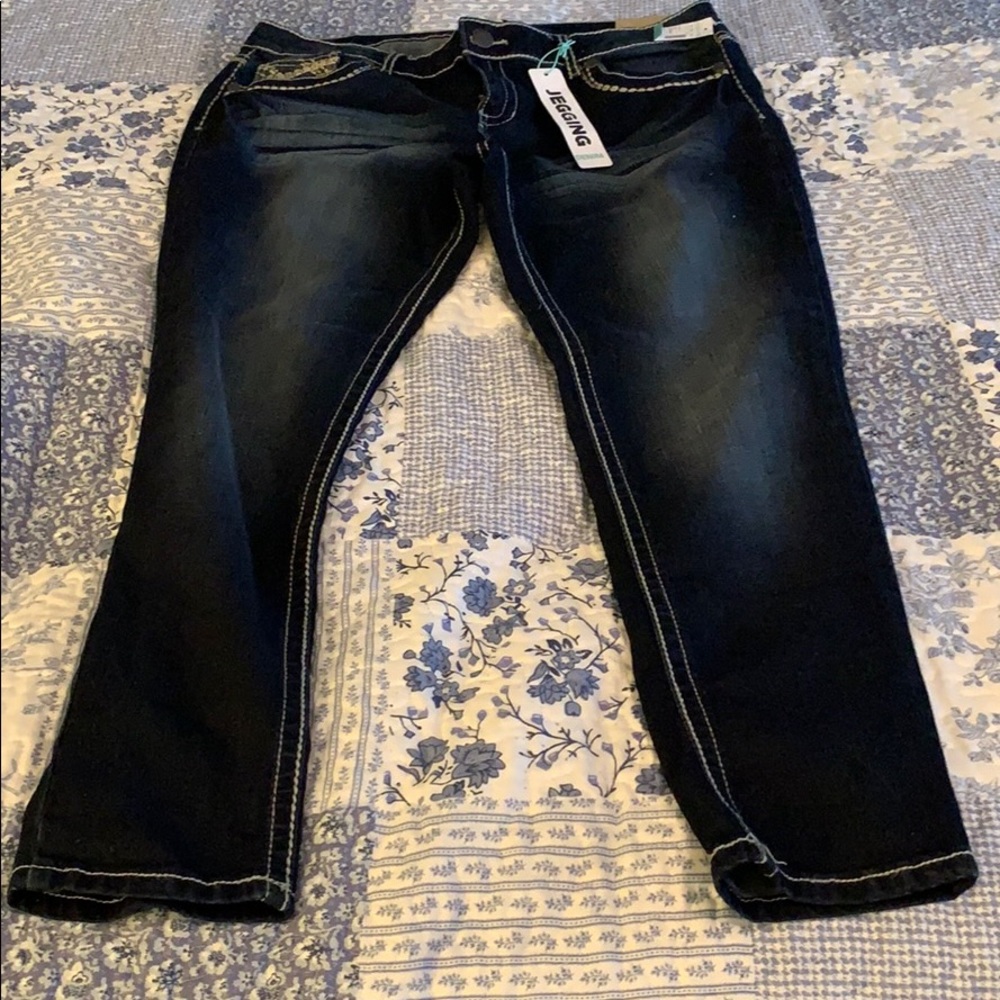 Maurices Dark Denim Flex Jeggings Brand New w Tags